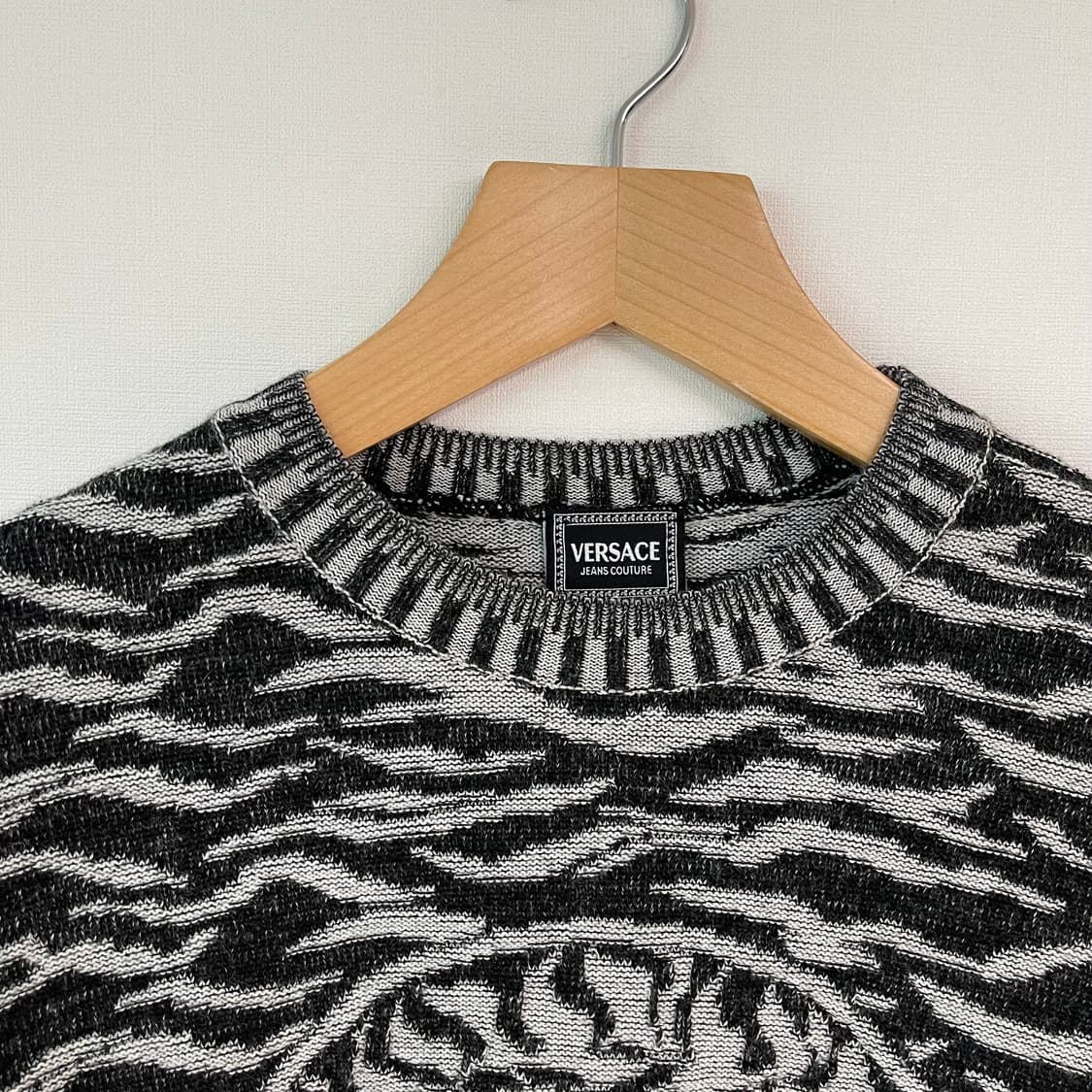 베르사체 남성 메두사 로고 코튼 니트 상품이미지2