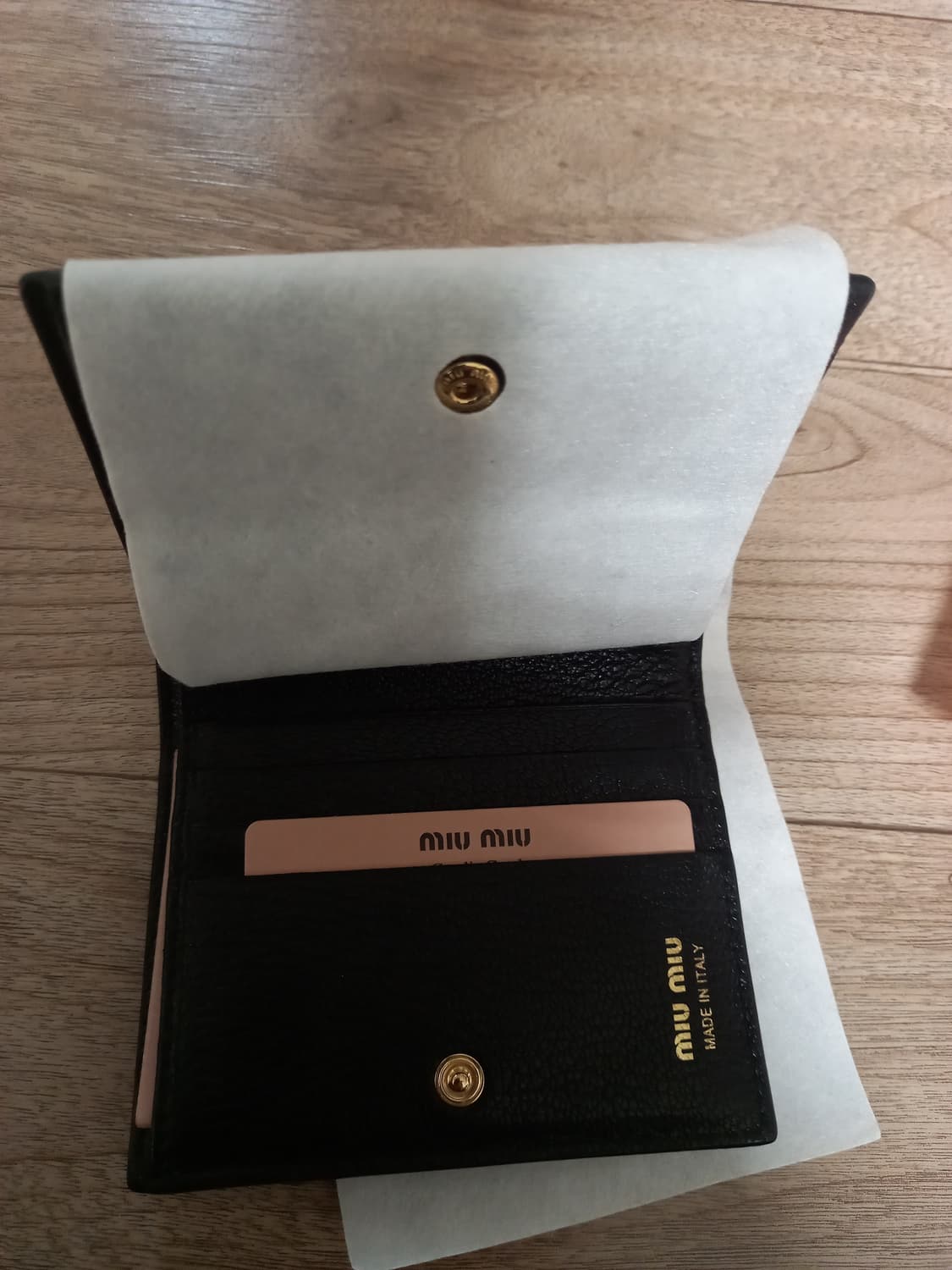 미우미우 크리스탈 자카드 반지갑 상품이미지2