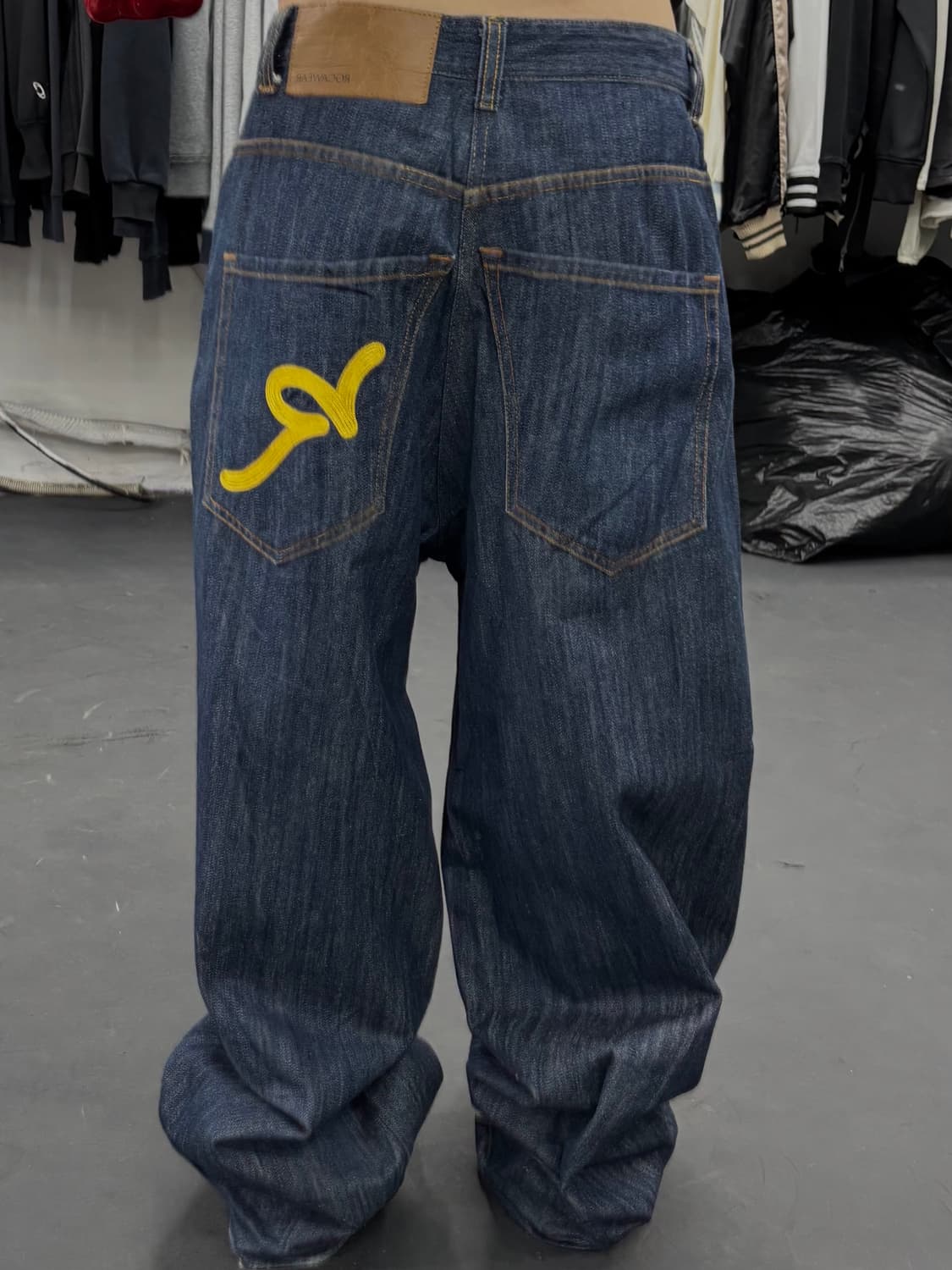 로카웨어 백로고 데님팬츠 상품이미지5