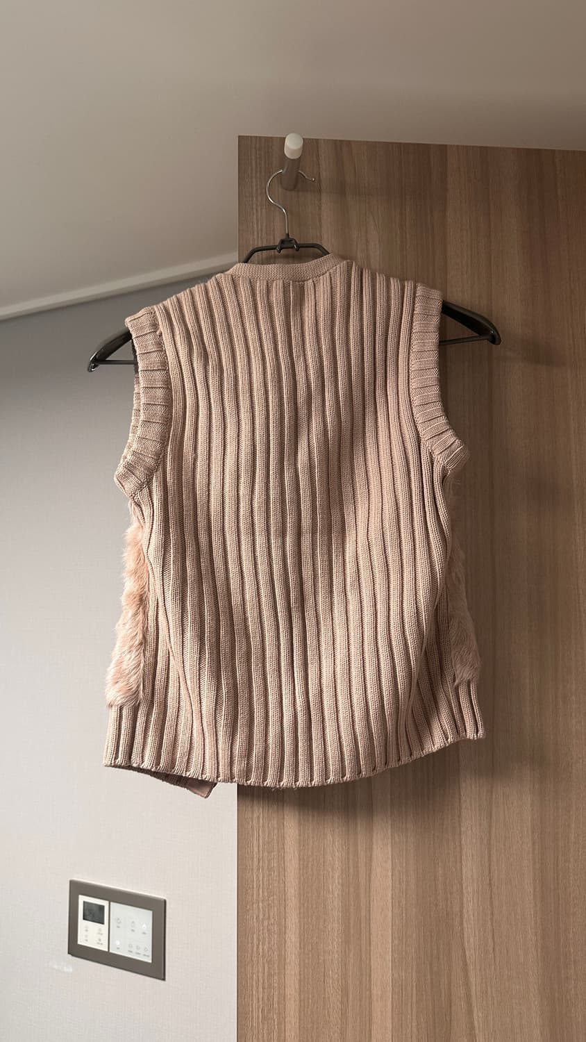 모스키노 털 조끼 베스트 상품이미지2