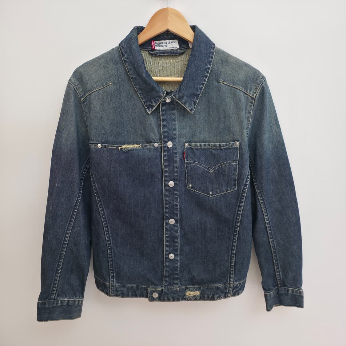 [M] 리바이스 엔지니어드 데님 자켓 상품이미지1
