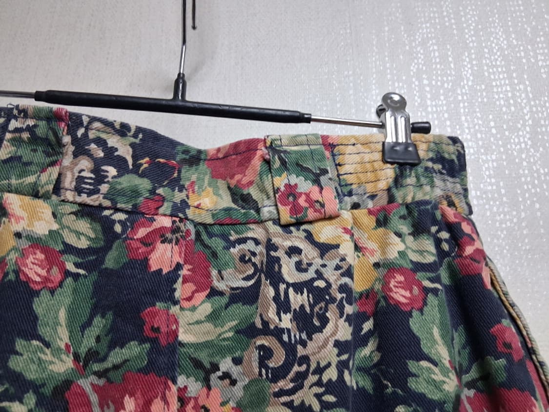 USA GOTCHA COVERED 플로럴데님롱스커트 플로랄 허리27 
원 상품이미지5