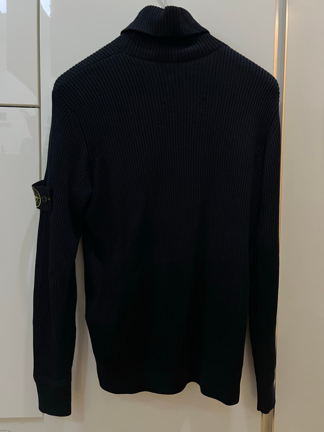 24fw 스톤아일랜드 터틀넥니트 100-105 (새상품급) 상품이미지2