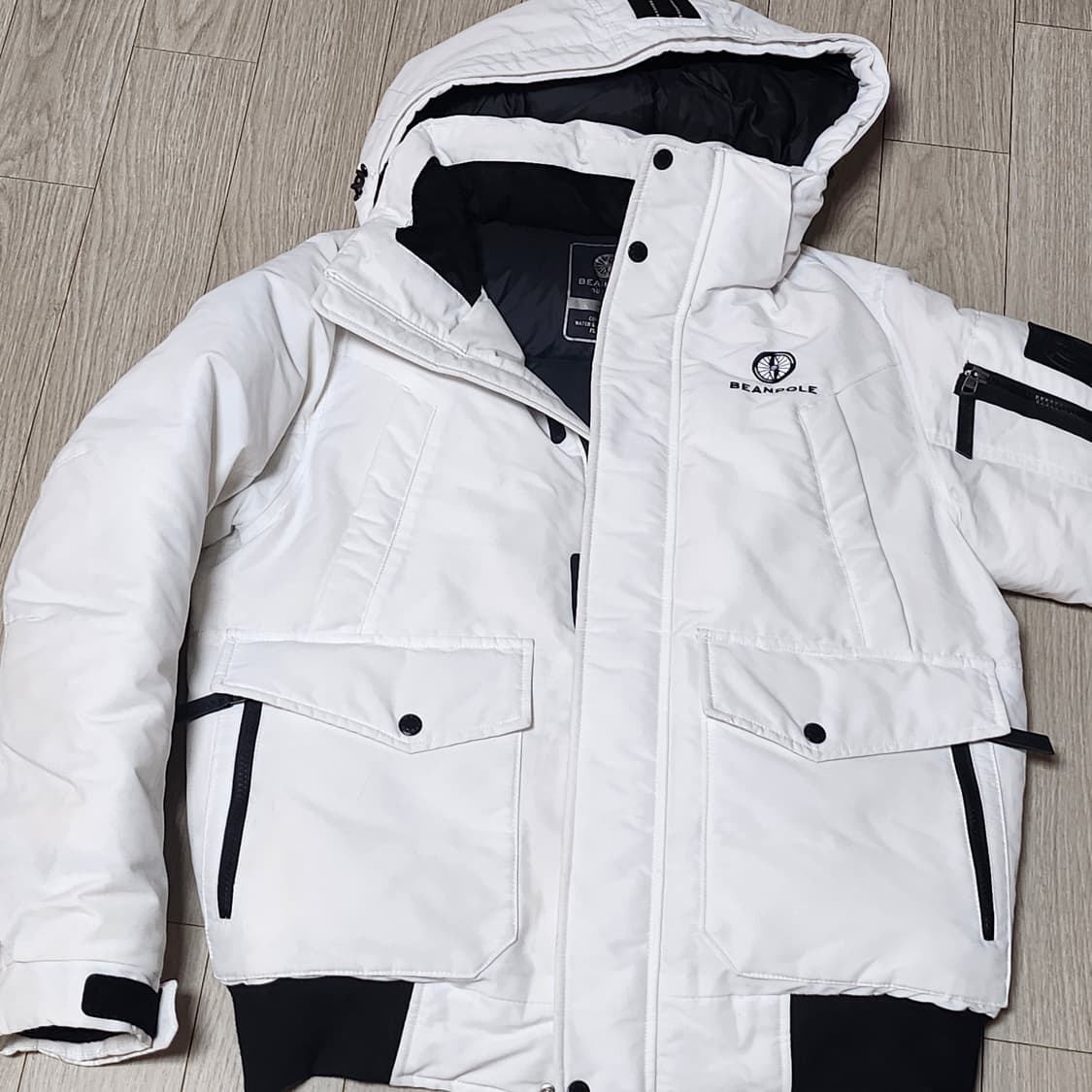 《새상품》빈폴 화이트 덕다운 패딩 (남녀공용) 상품이미지2