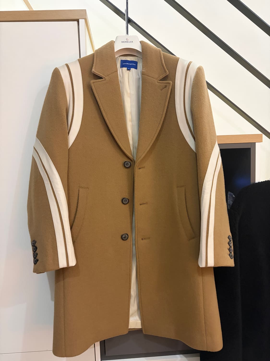 아더에러 코트 상품이미지2