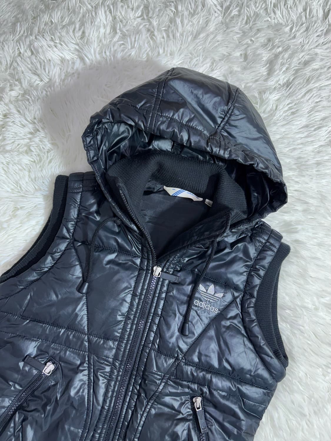 아디다스 실버로고 유로파 다운 패딩 상품이미지5