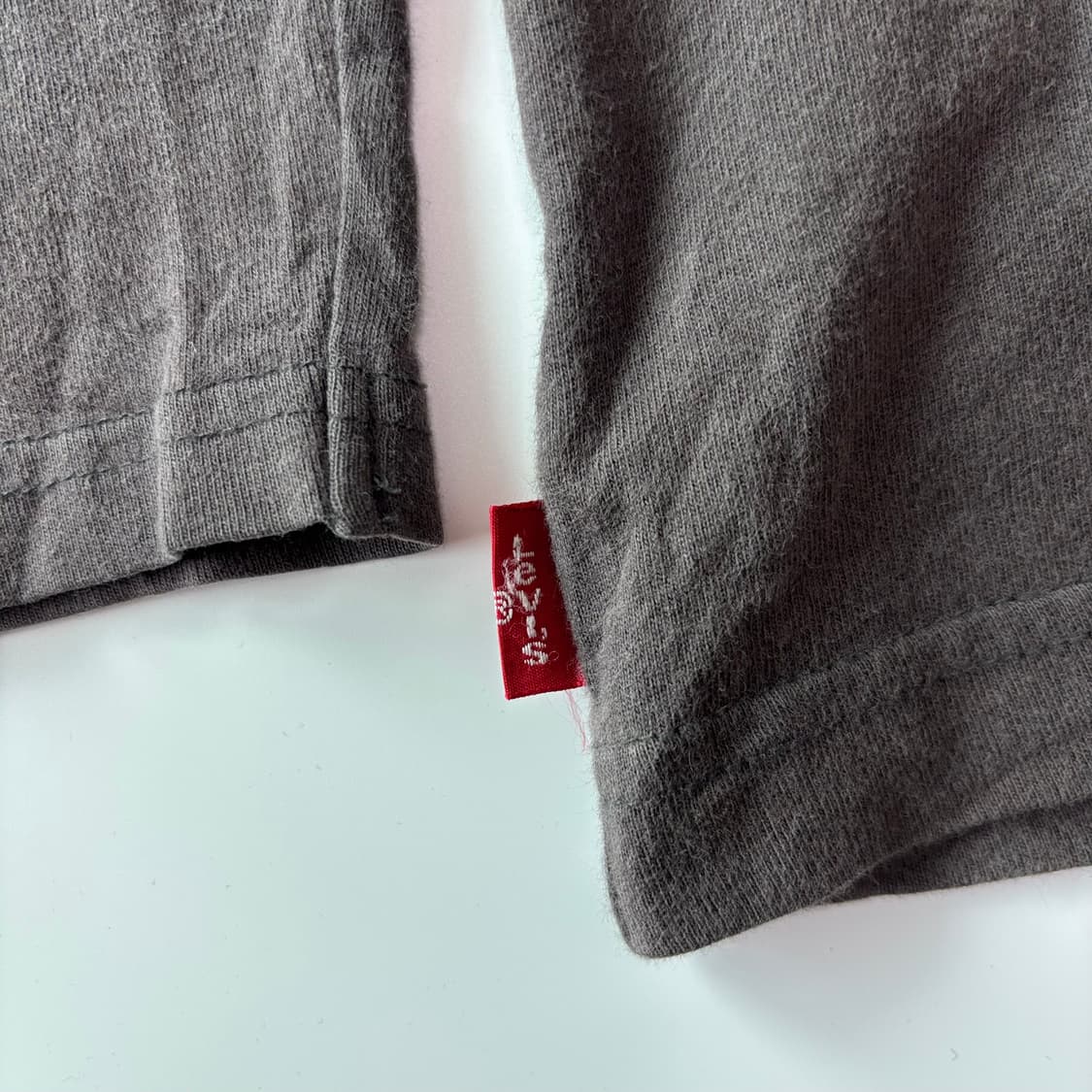 리바이스  '501 LIVE UNBUTTONED' 롱 슬리브 티셔츠 상품이미지3