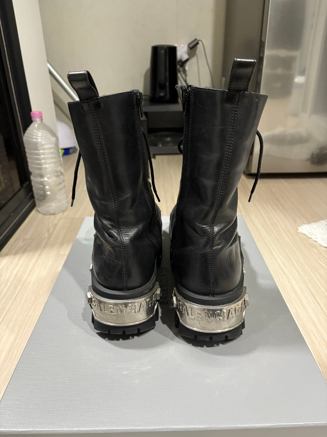 발렌시아가 불도저 부츠 43 상품이미지3