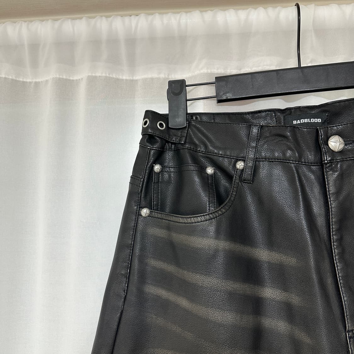 [새상품] 배드블러드 레더 팬츠  상품이미지3