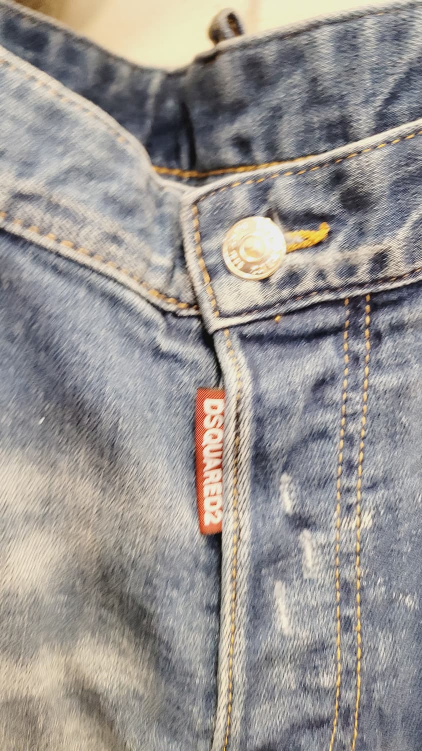 삼선 포인트 기모 맨투맨. 디스퀘어드 데님 상품이미지10