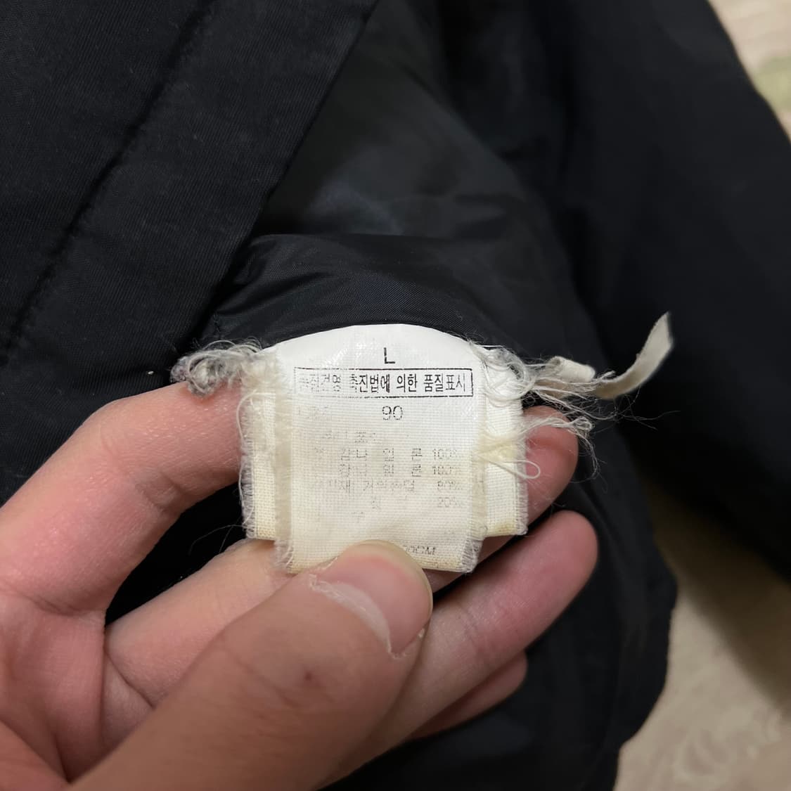 노스페이스 여성 구스다운 자수 로고 후드 패딩 점퍼 [블랙] L/90 상품이미지6