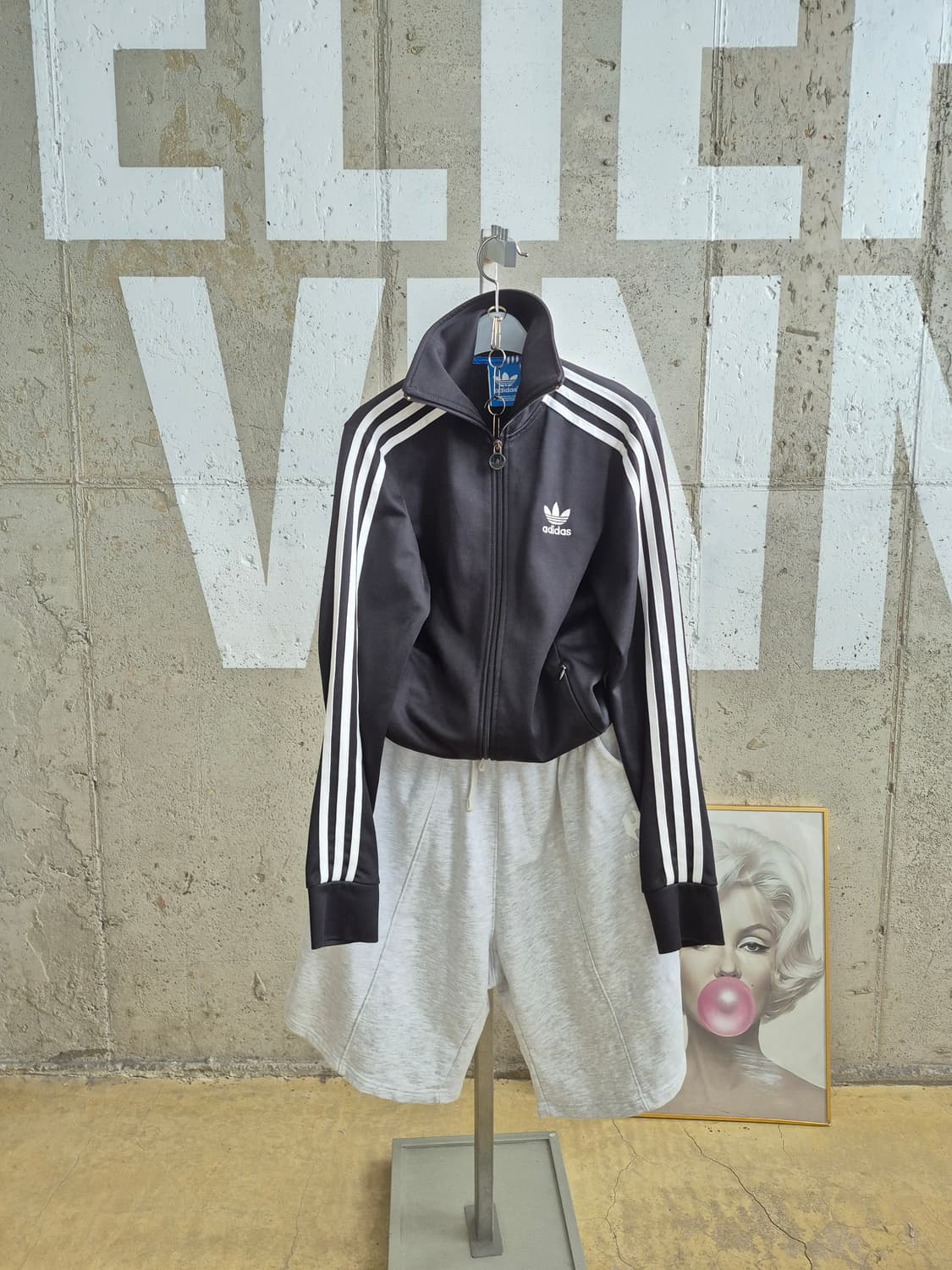 아디다스 유로파 블랙 삼선 트랙탑(MT1 상품이미지1