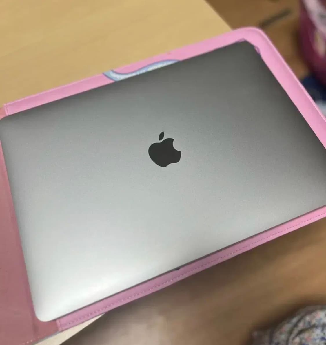 맥북에어 13인치 실버 2020년형 상품이미지1