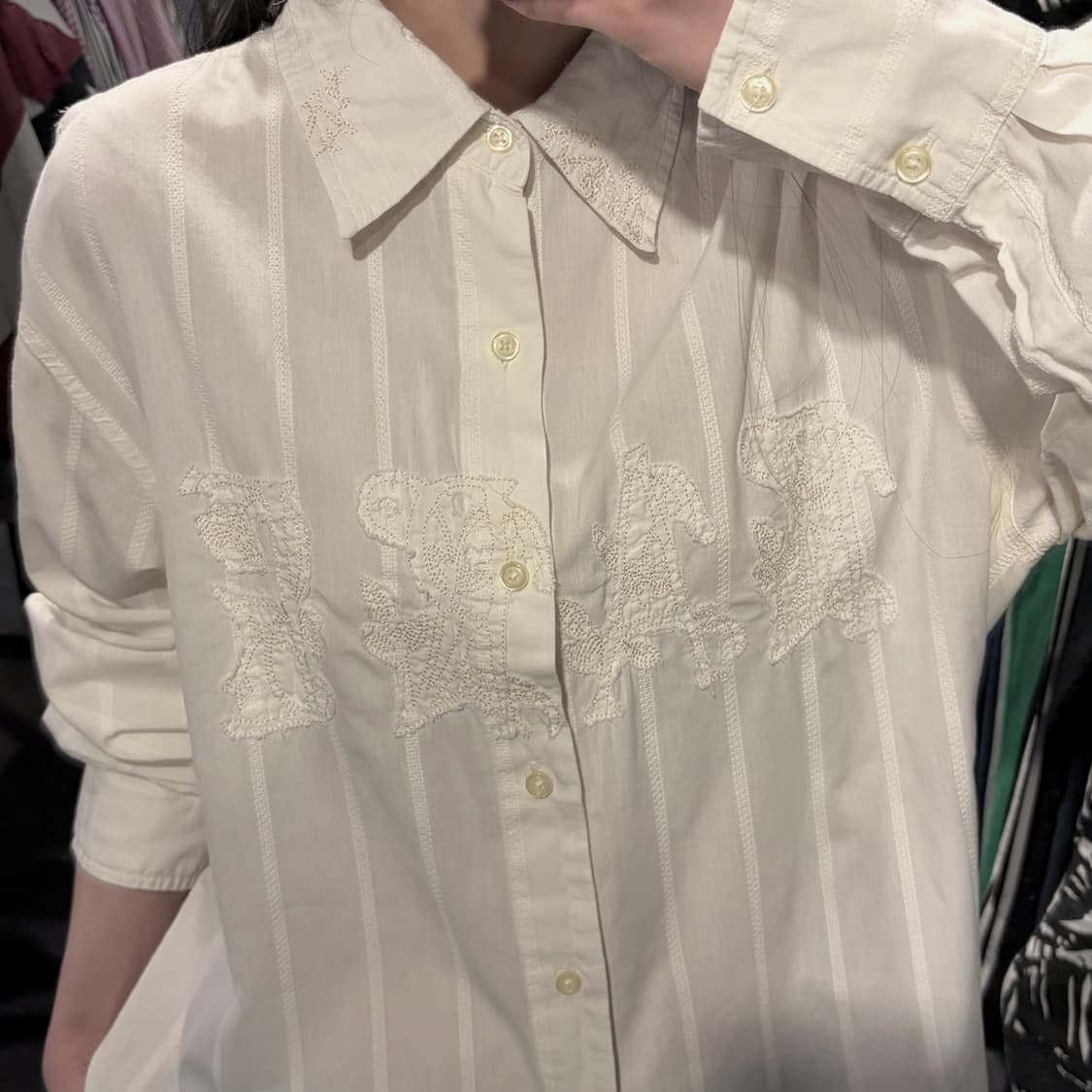 [IM] Vtg 아플리케 자수 셔츠 아이보리 상품이미지5