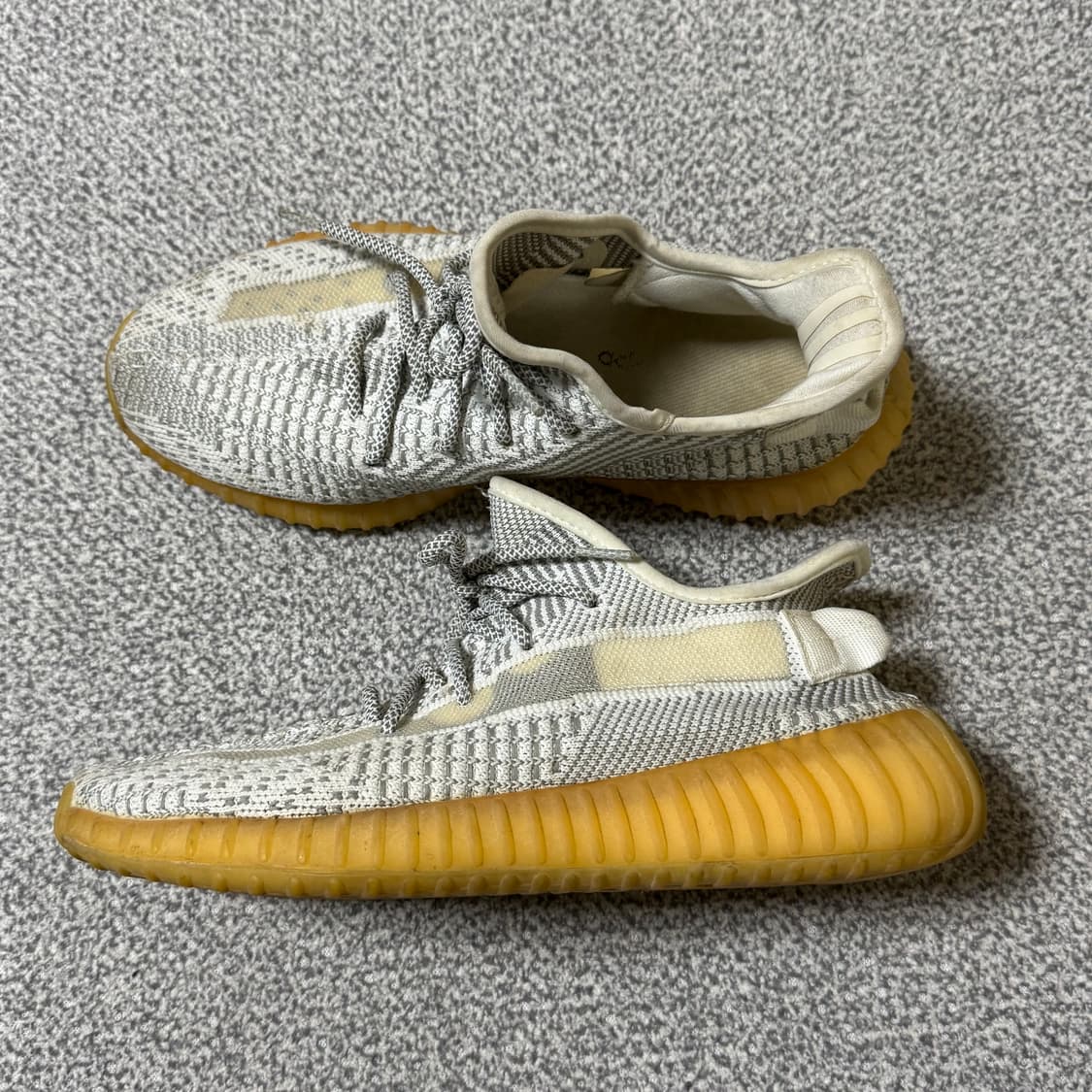 아디다스 이지부스트 350V2 스태틱 260 상품이미지4