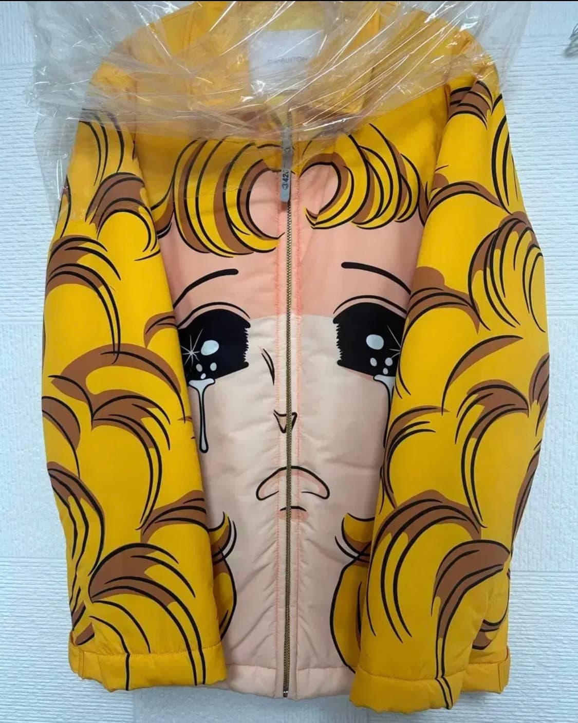 푸시버튼 우는소녀 패딩 상품이미지1