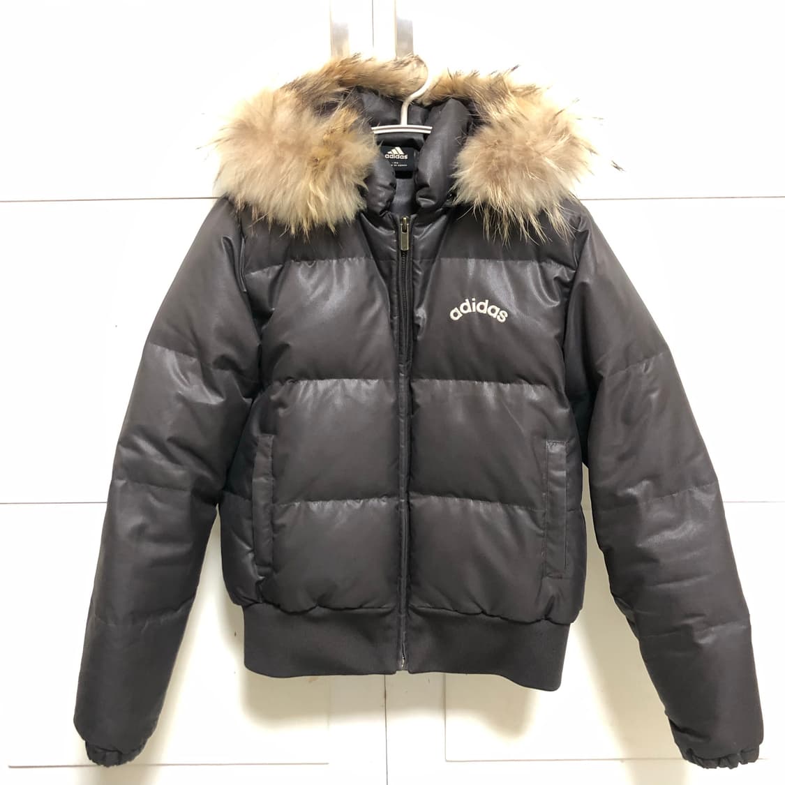 아디다스 빈티지 다크초코 브라운 패딩 대장 갸루 라떼 상품이미지1