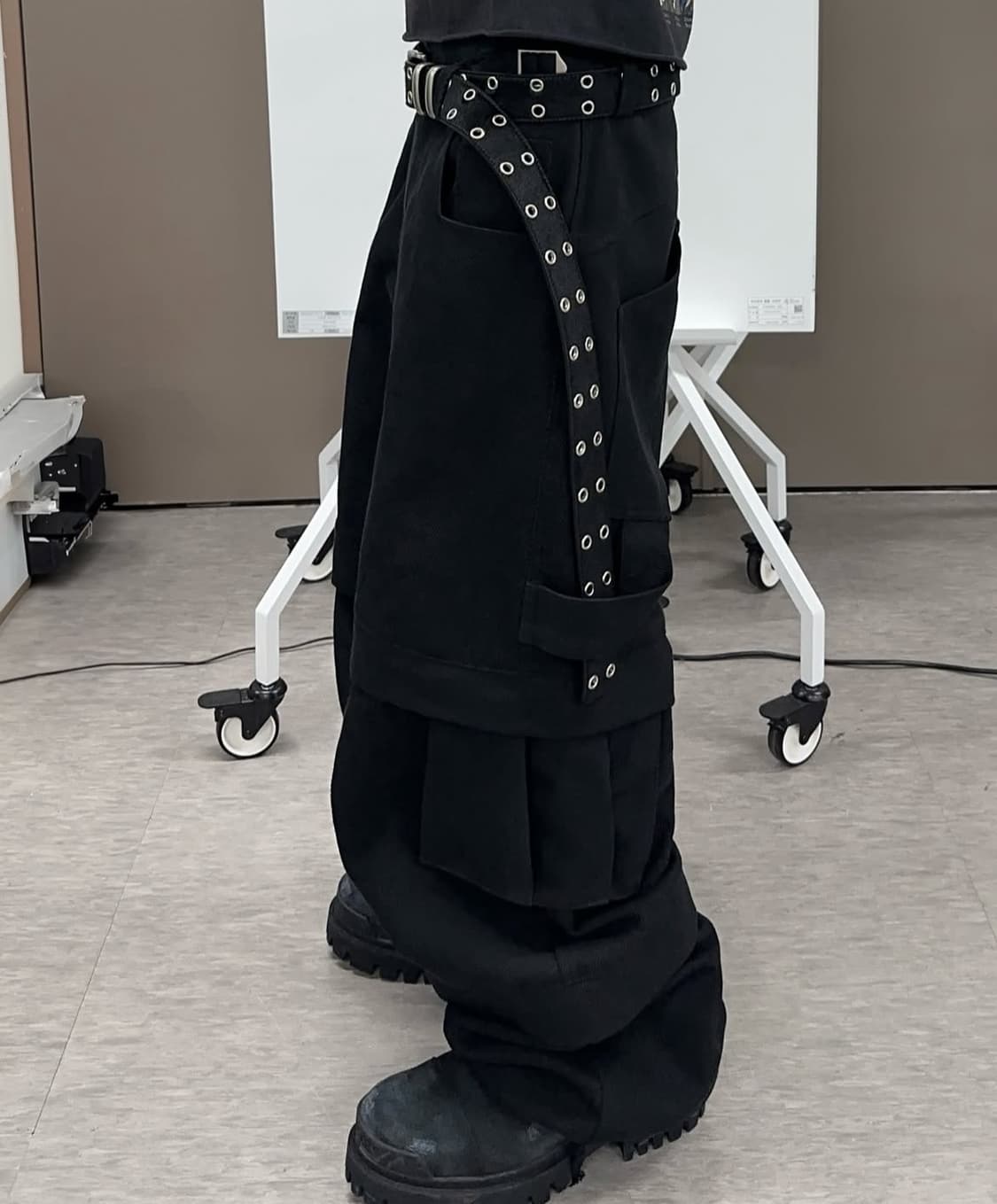 카미엔 타이탄 배기 팬츠 2사이즈 상품이미지1