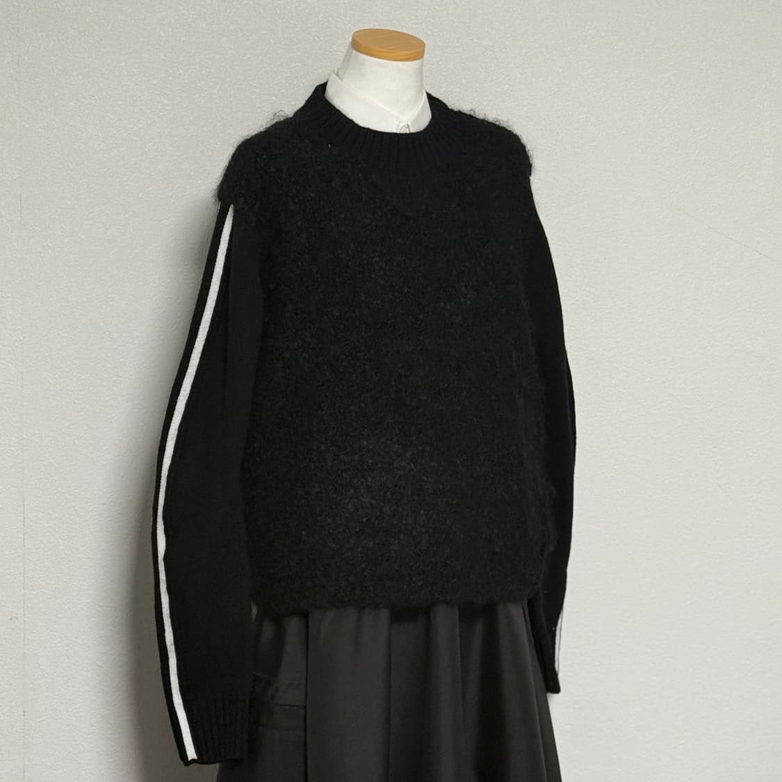 23aw 타오 꼼데가르송 부클레 니트 스웨터 m 상품이미지1