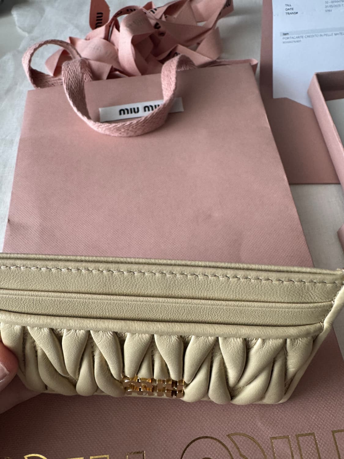 미우미우 마테라쎄 카드지갑(새제품) 상품이미지7