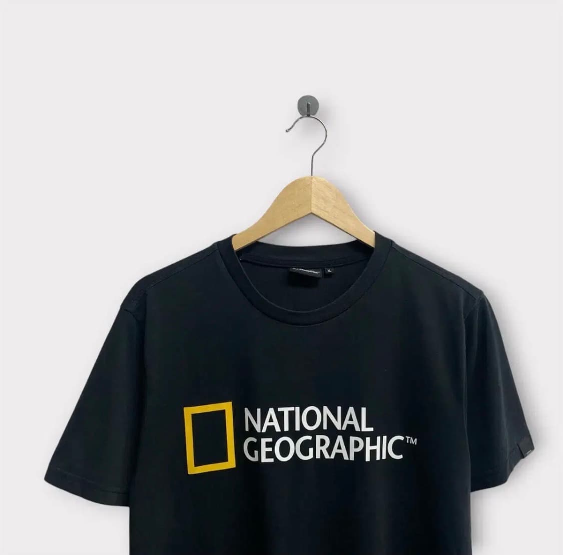 내셔널지오그래픽 라운드 반팔티 블랙 XL 상품이미지2