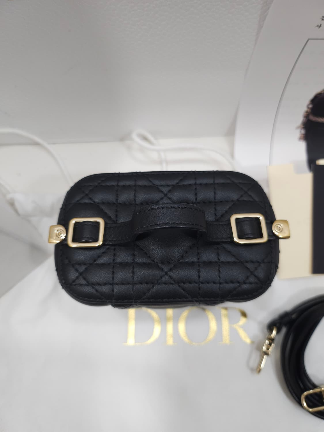 디올 레이디 마이크로 베니티백 상품이미지3