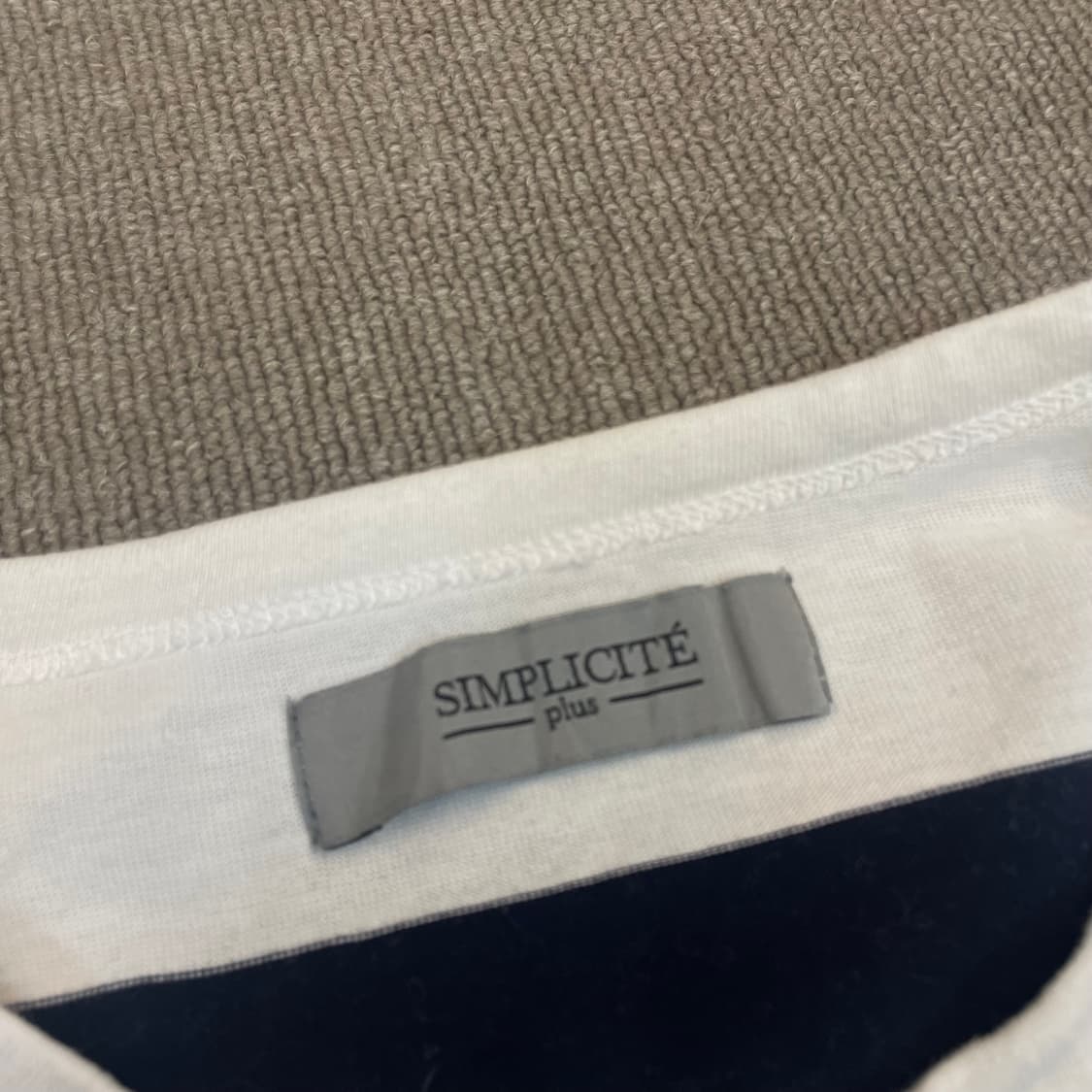 simplicite plus 스트라이프 롱슬리브 공용 상품이미지2