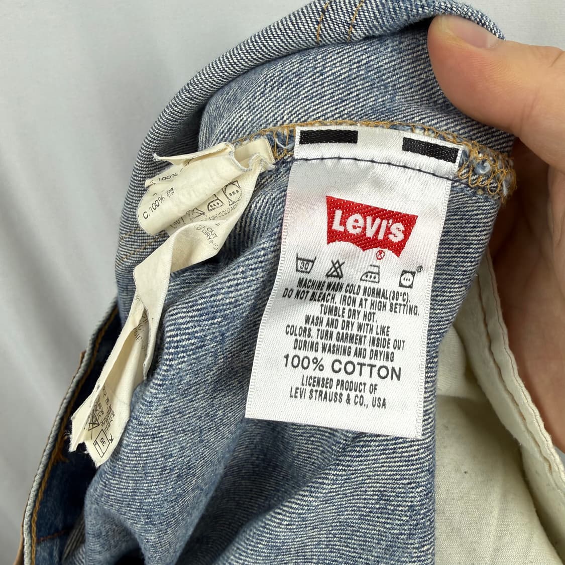 (32/33) 리바이스 501 스트레이트 핏 버튼플라이 연청 데님 팬츠 상품이미지8