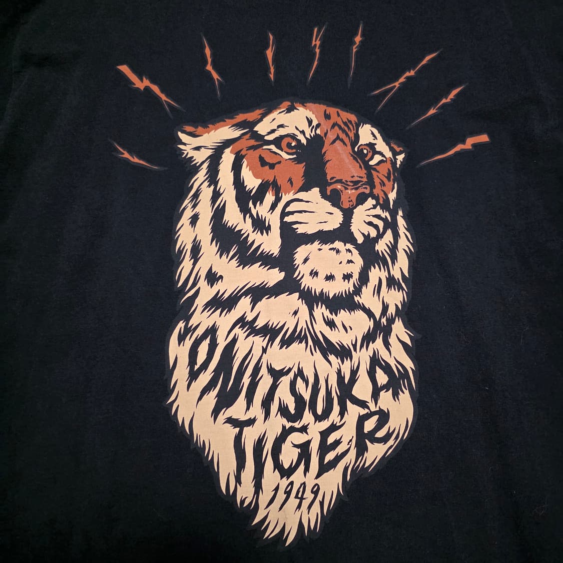 L) 오니츠카타이거 블랙 타이거 반팔 티셔츠 상품이미지2