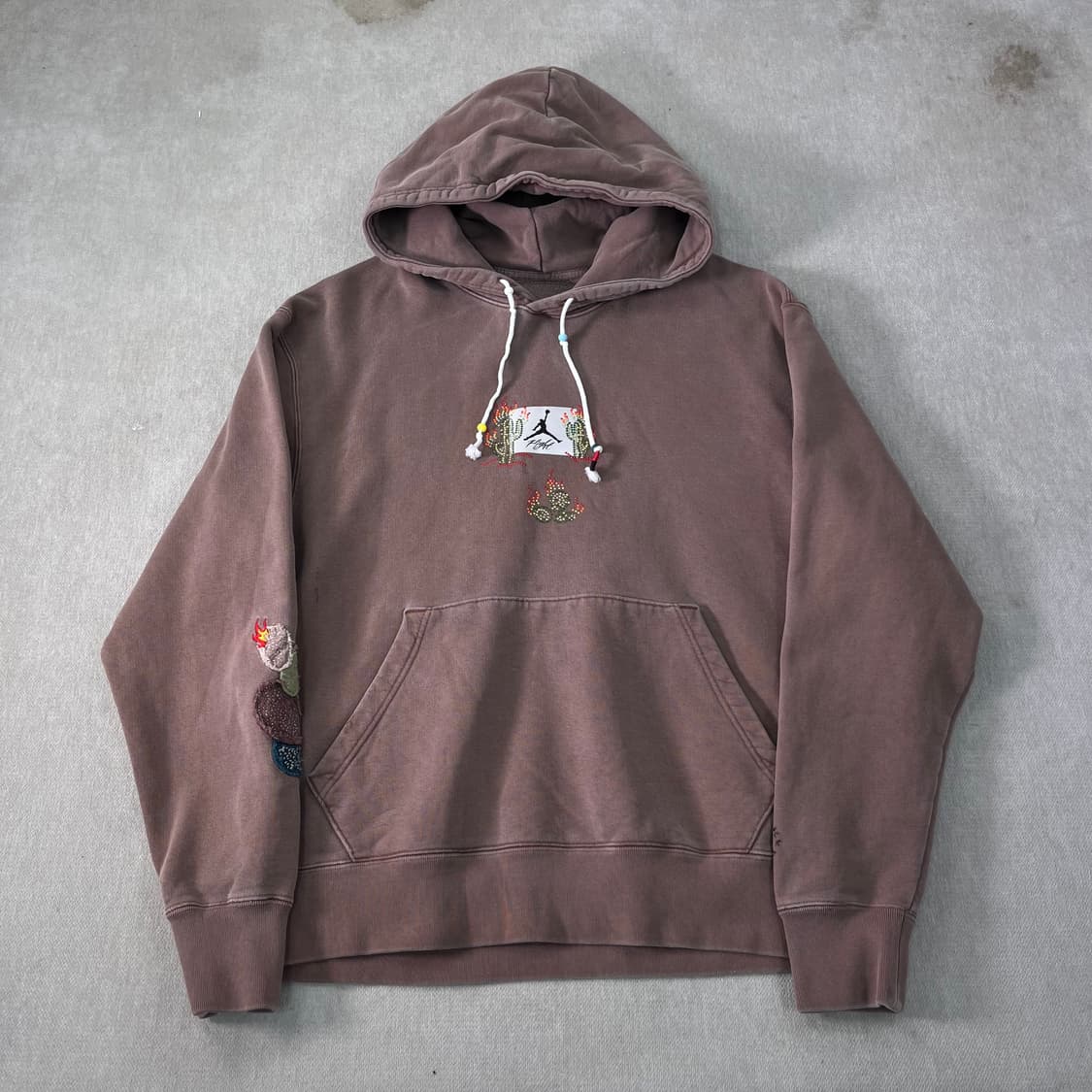 105 조던 x 트래비스 스캇 앤티크 브라운 후드티 상품이미지2