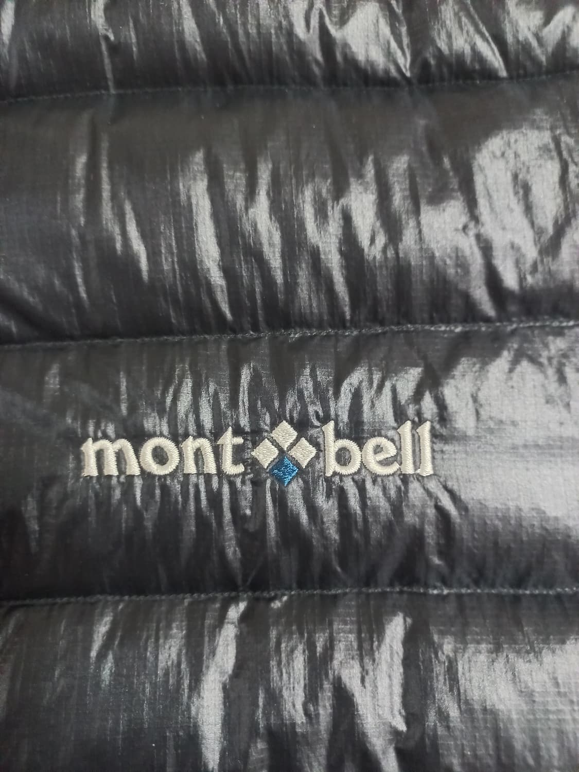 몽밸 구스 경량패딩 상품이미지3