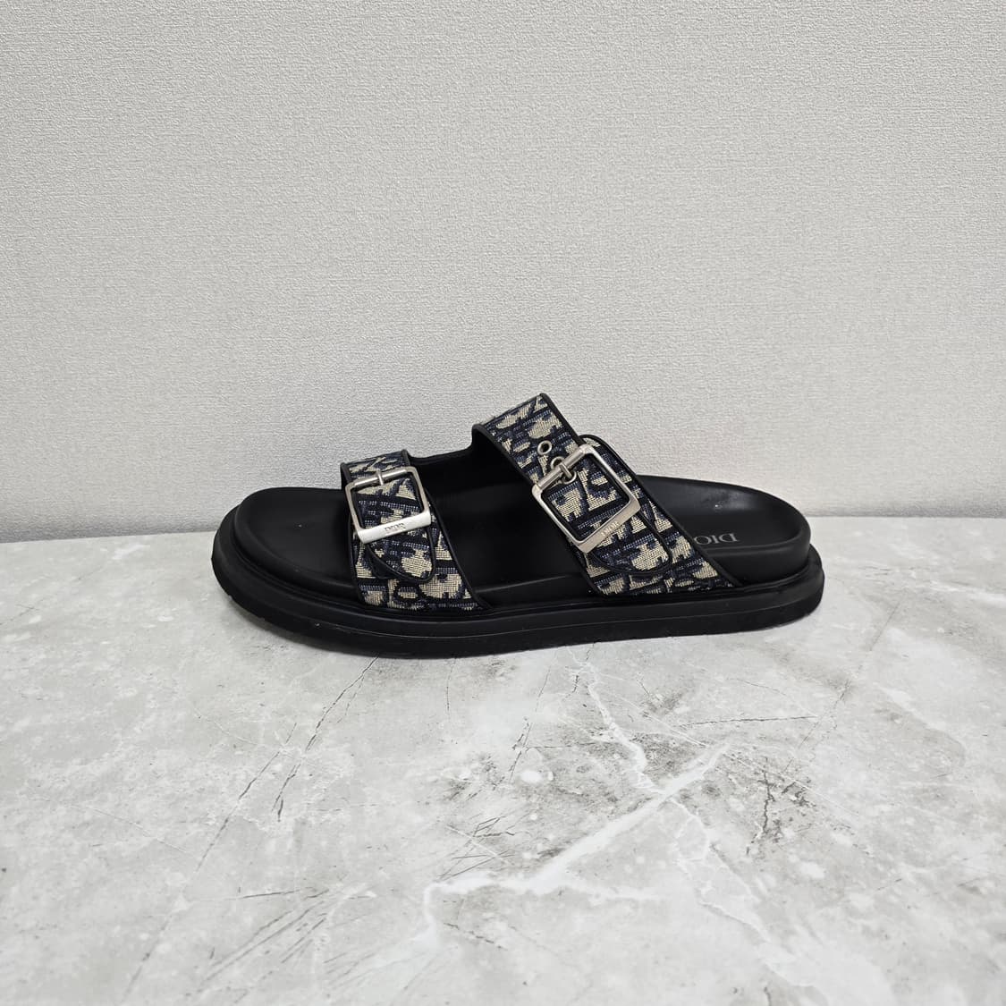 디올 오블리크 샌들 슬리퍼 42사이즈 270 275 판매 상품이미지1