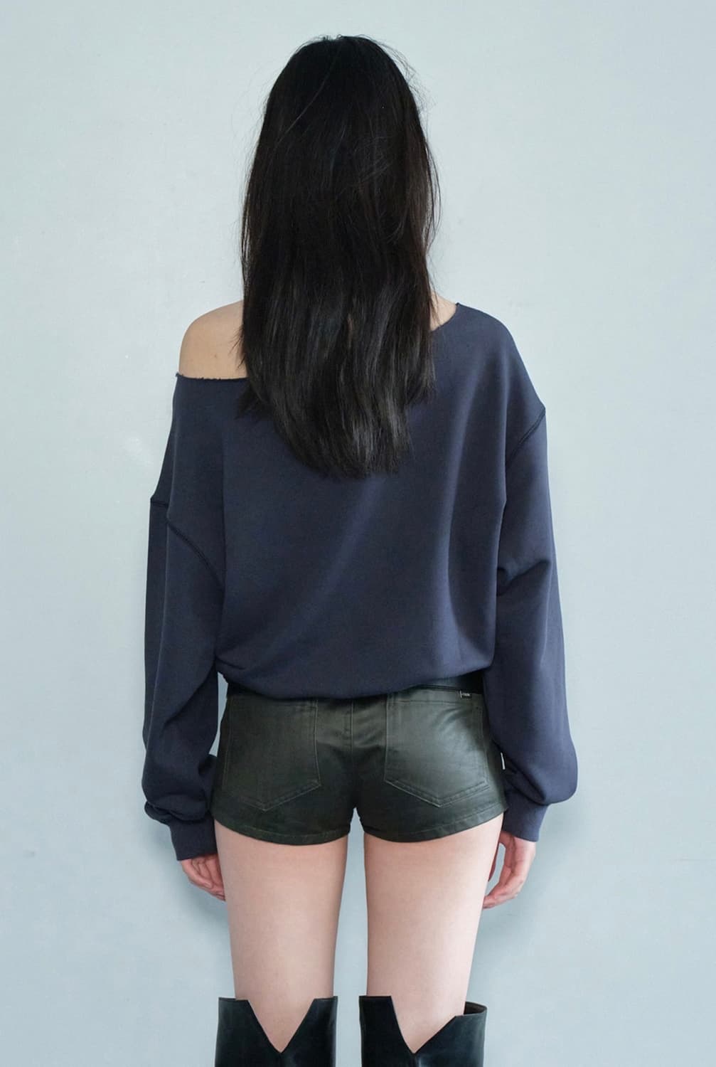 로우컷오프숄맨투맨 상품이미지3