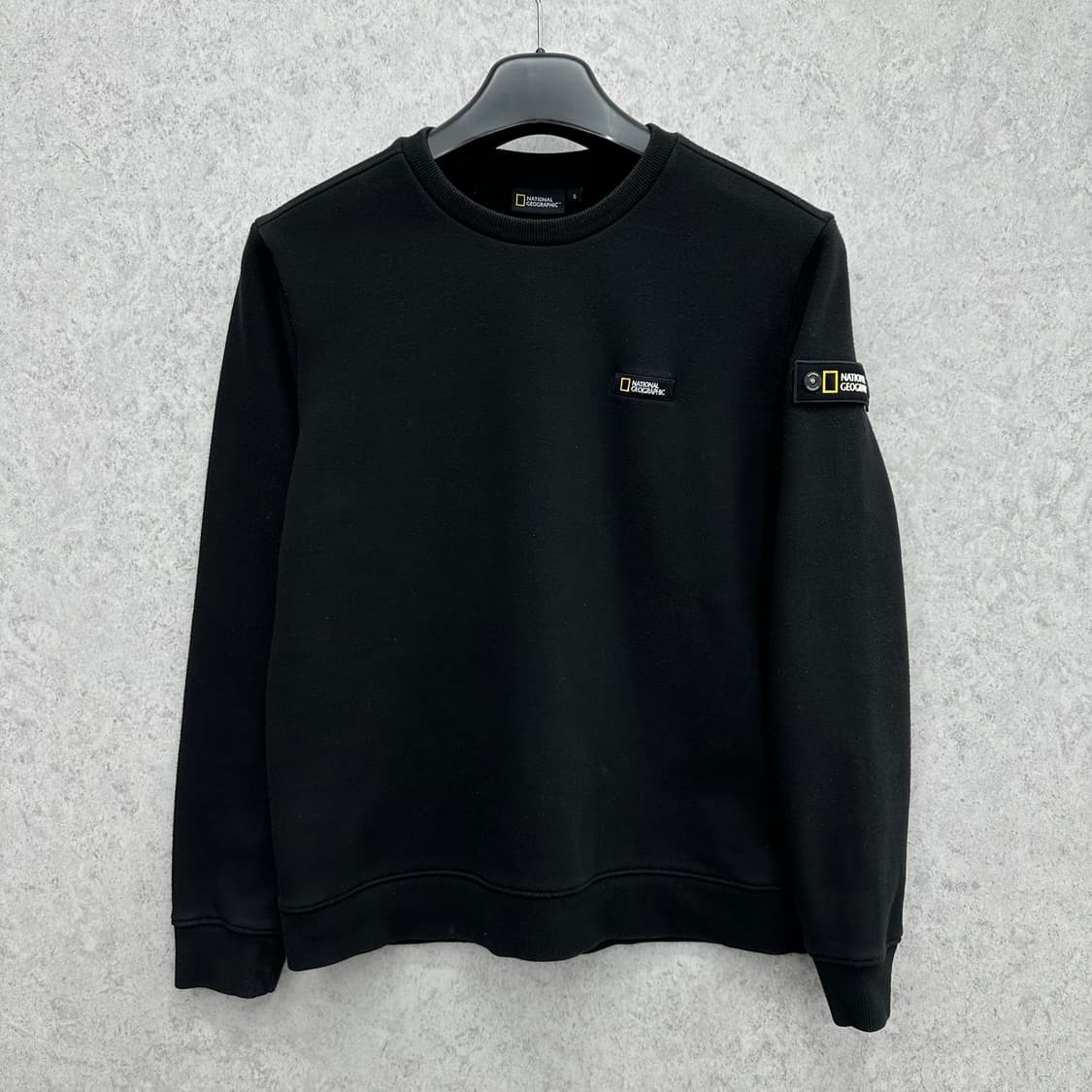 90 내셔널지오그래픽 여자 맨투맨 상품이미지1