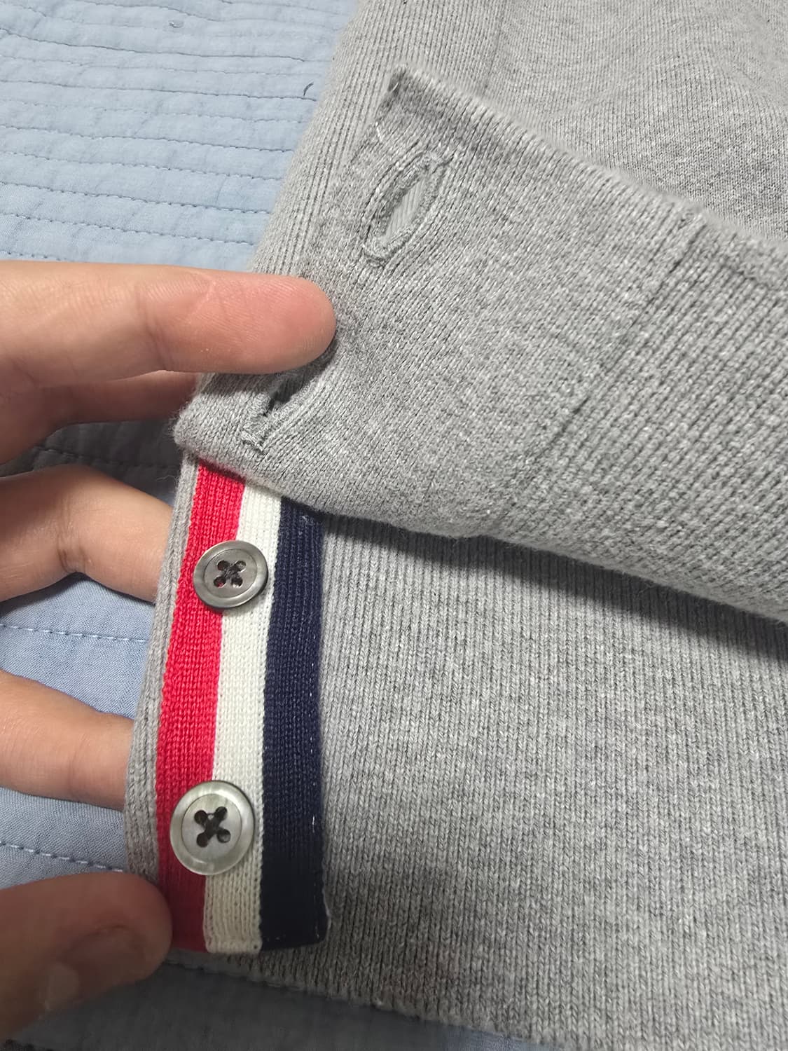 (새상품급/2)톰브라운 라이트 그레이 맨투맨(정품) 상품이미지6