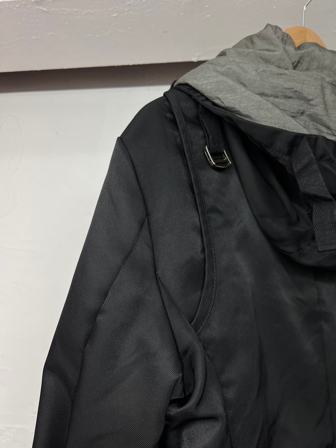 알마니 진스 테크니컬 후드 자켓  상품이미지8