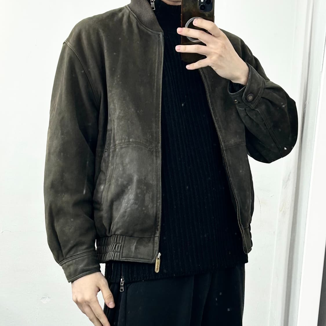 입생로랑 양가죽 스웨이드 봄버 자켓 상품이미지4