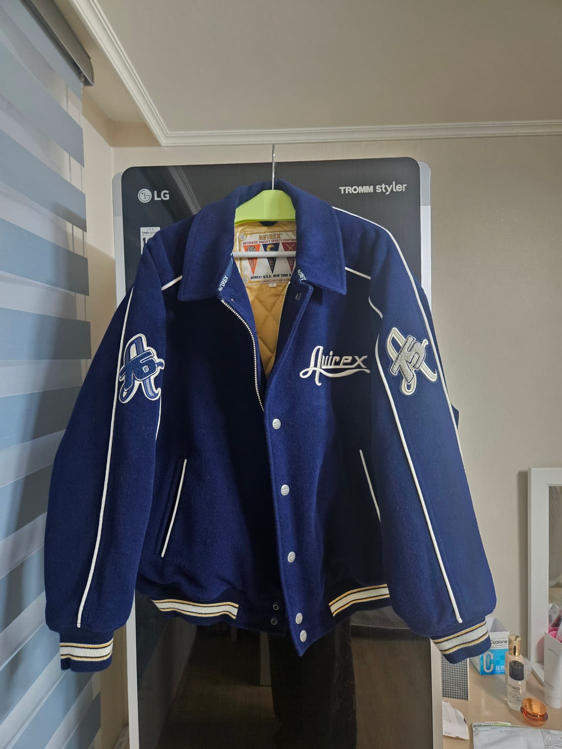 아비렉스X IXTF 콜라보 장우혁 바시티 자켓 상품이미지2