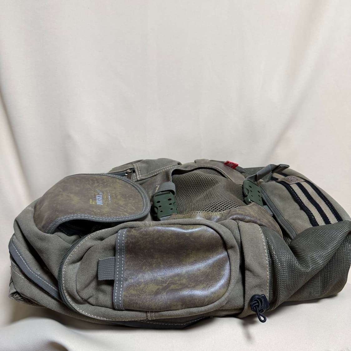 디젤 캔버스 밀리터리 백팩 상품이미지3