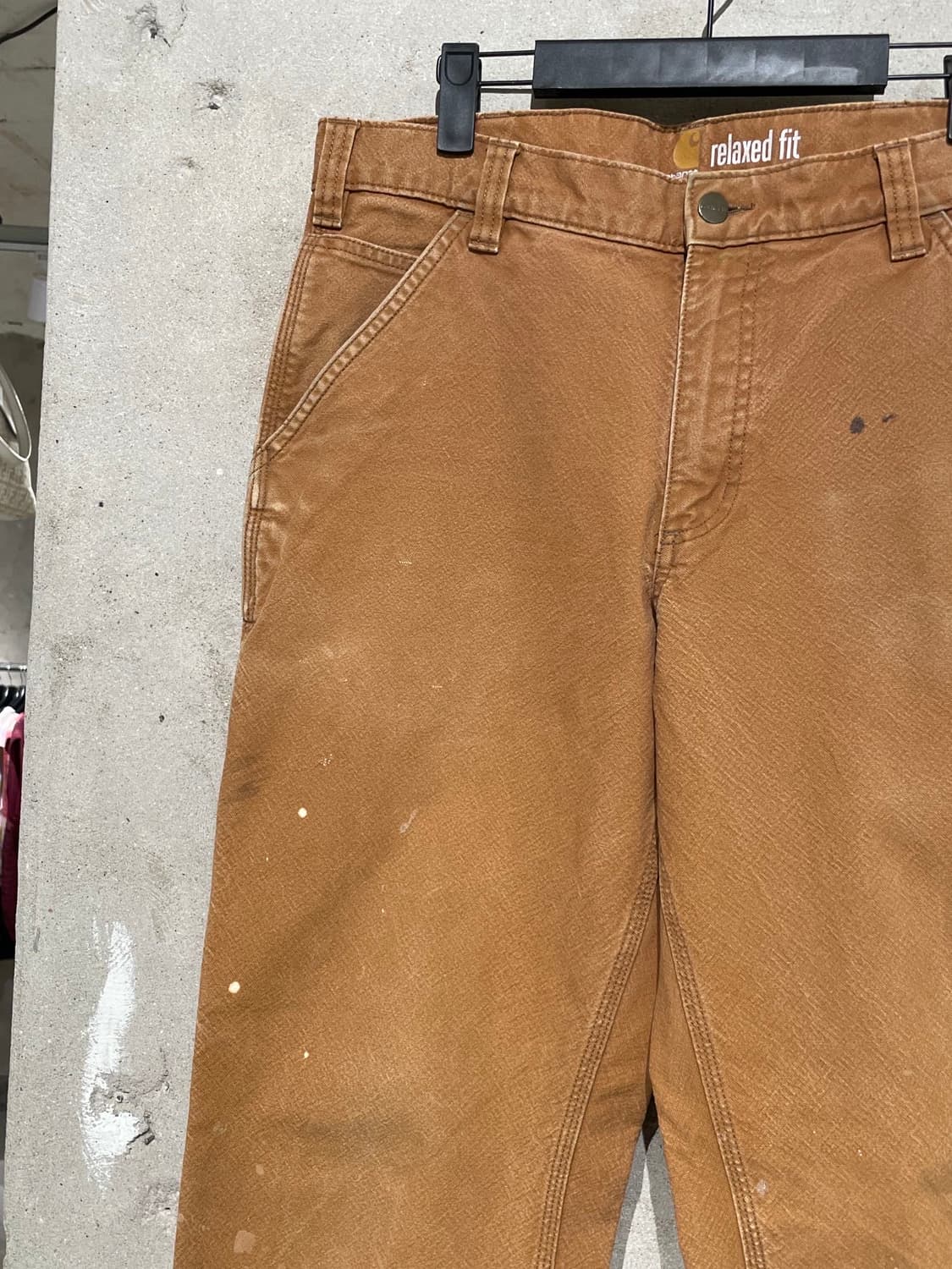 칼하트 카멜 릴렉스드 핏 데님 팬츠 상품이미지2