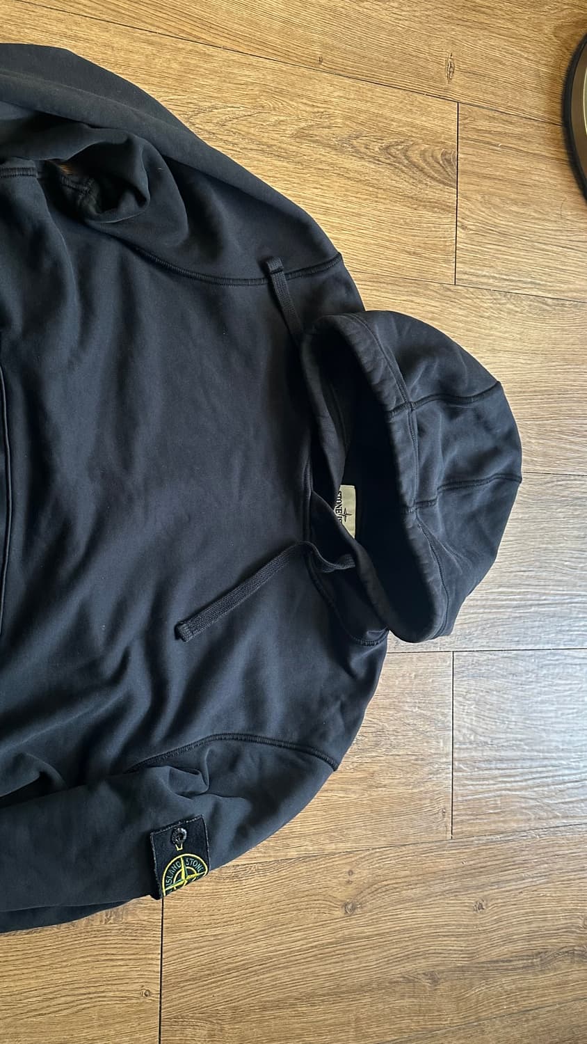 스톤아일랜드 블랙 후드티 L 정품 상품이미지3