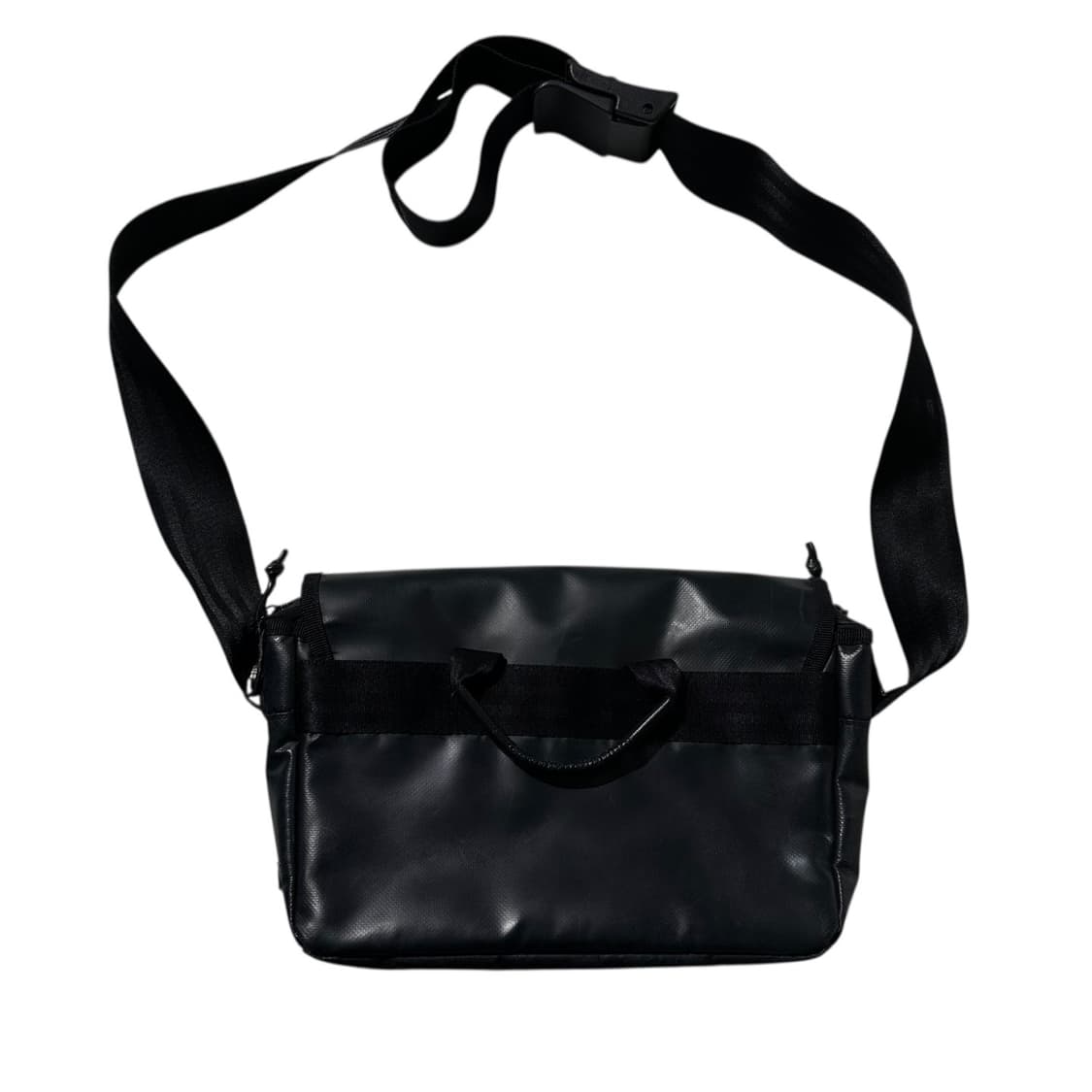 아더에러 트레이스 애드모어 크로스백 블랙 상품이미지4