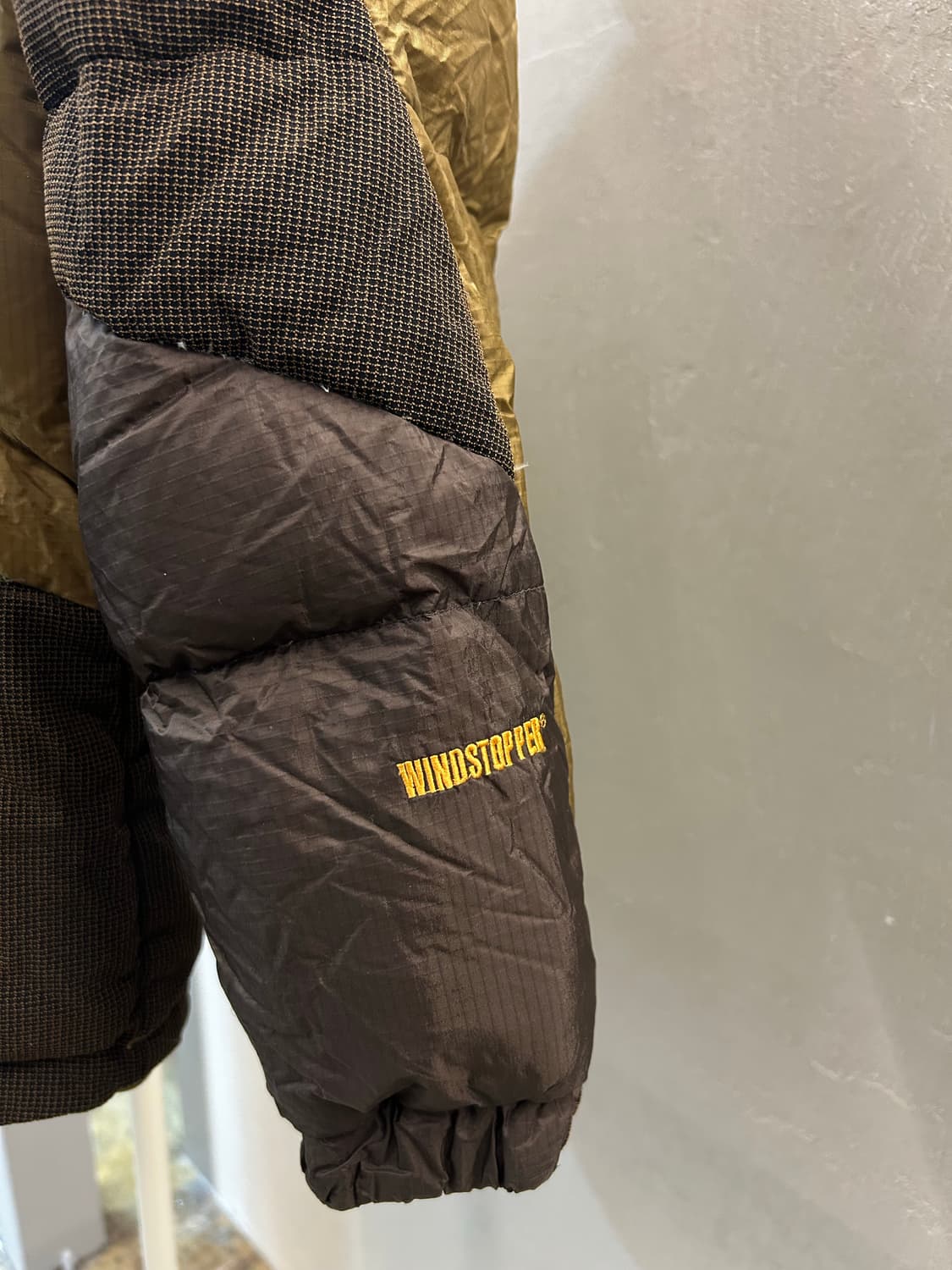 K2 구스 패딩 골드 브라운 상품이미지7