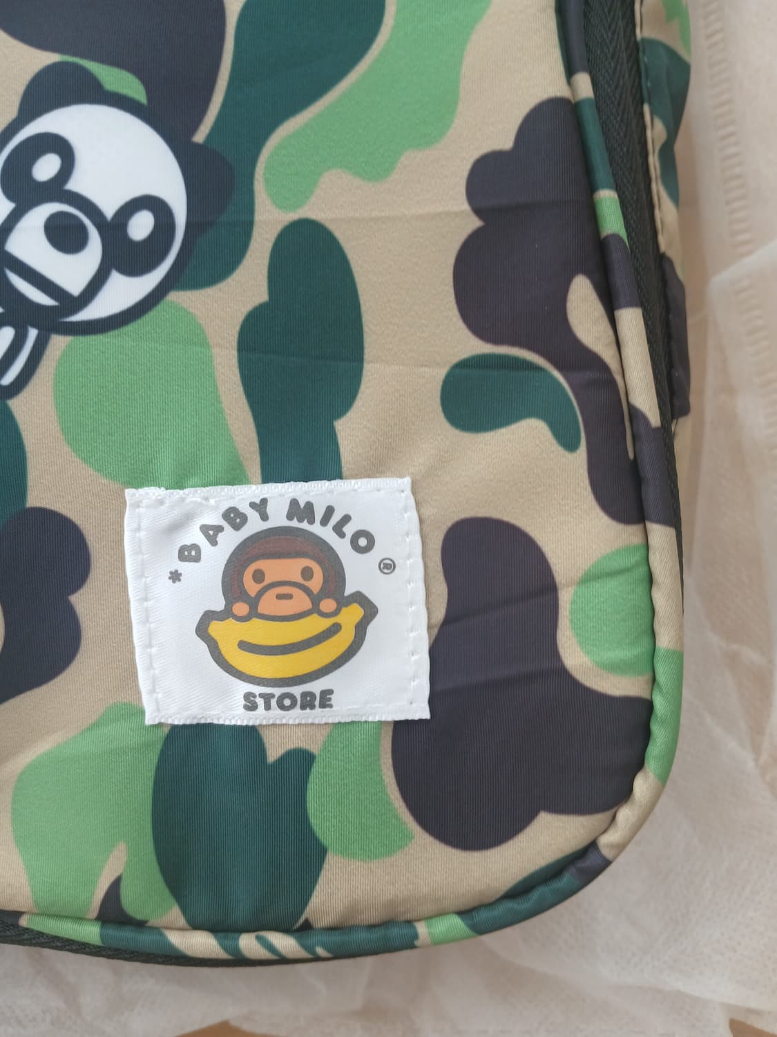 새제품 BAPE 베이프 ABC 마일로 올 프렌즈 카모 어쏠드먼트 케이스  상품이미지2