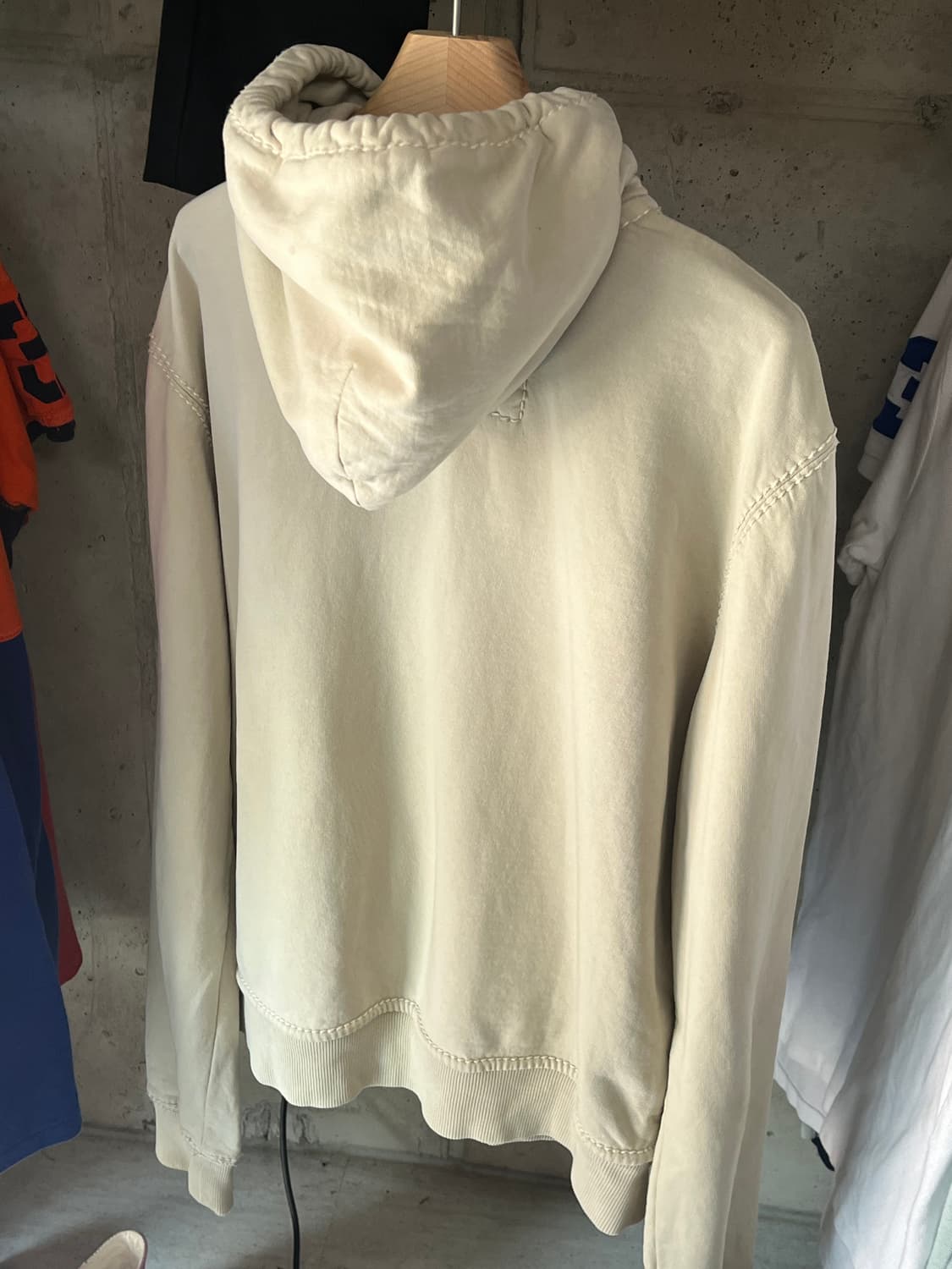 TRUE RELIGION SWEATSHIRT BIG T 상품이미지5