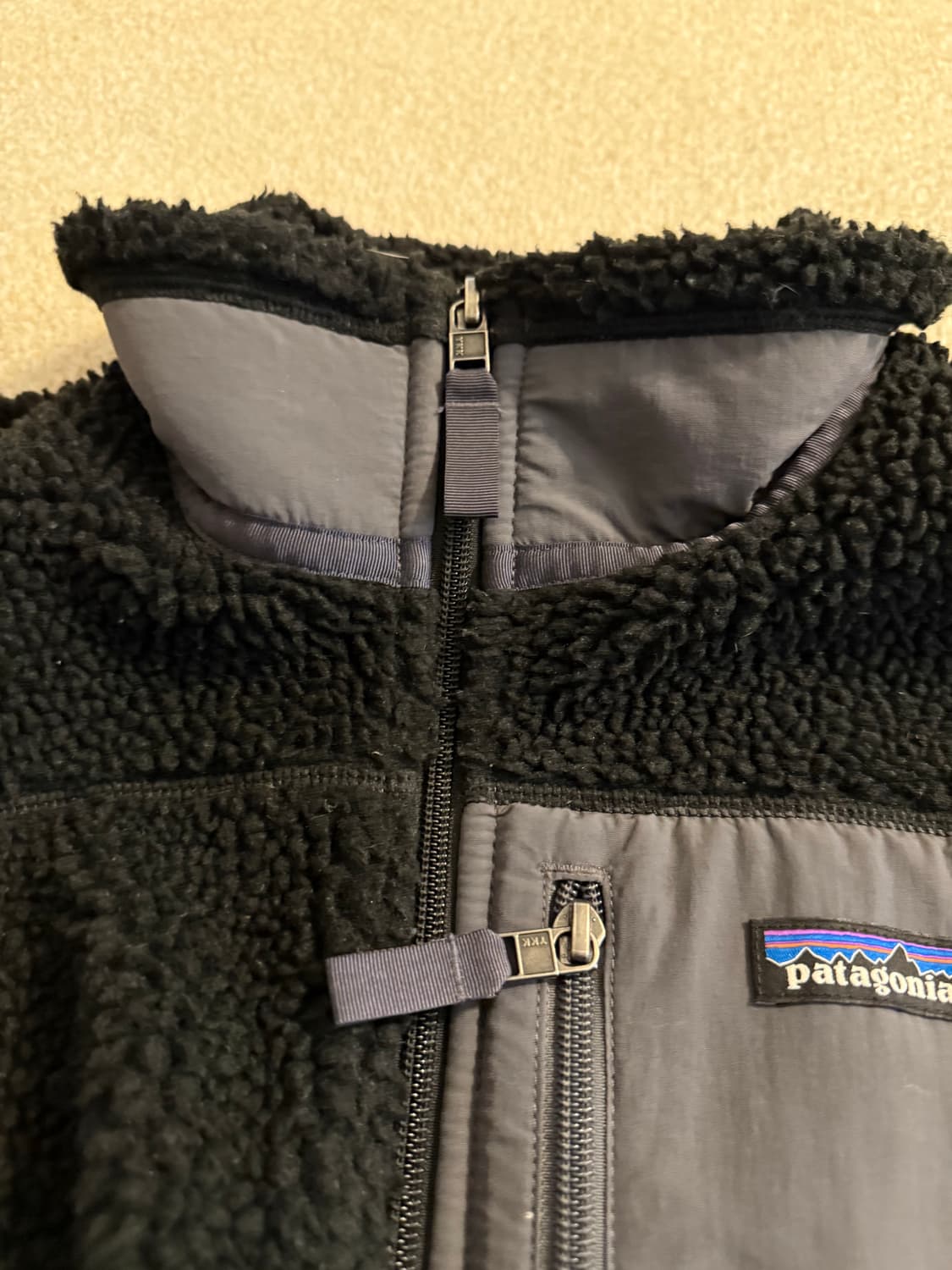 파타고니아 레트로X 베스트 블랙 상품이미지3