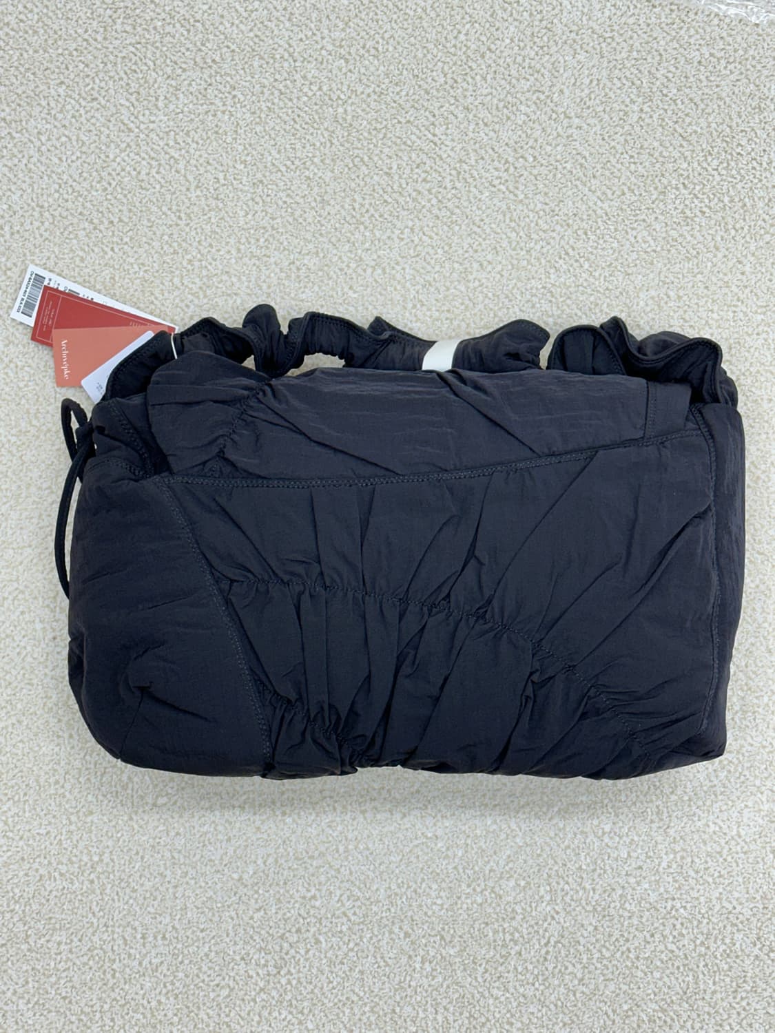 새상품) 아카이브앱크 패딩백 구름백  타이메일백 숄더&크로스 상품이미지7