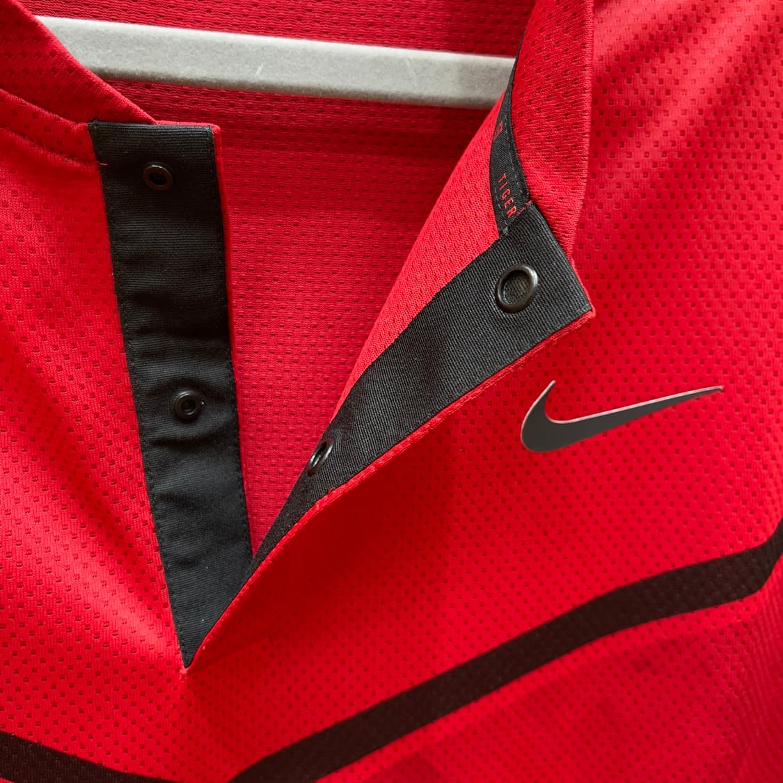 ​나이키 드라이핏 ADV 타이거 우즈 쉐브론 폴로 상품이미지3