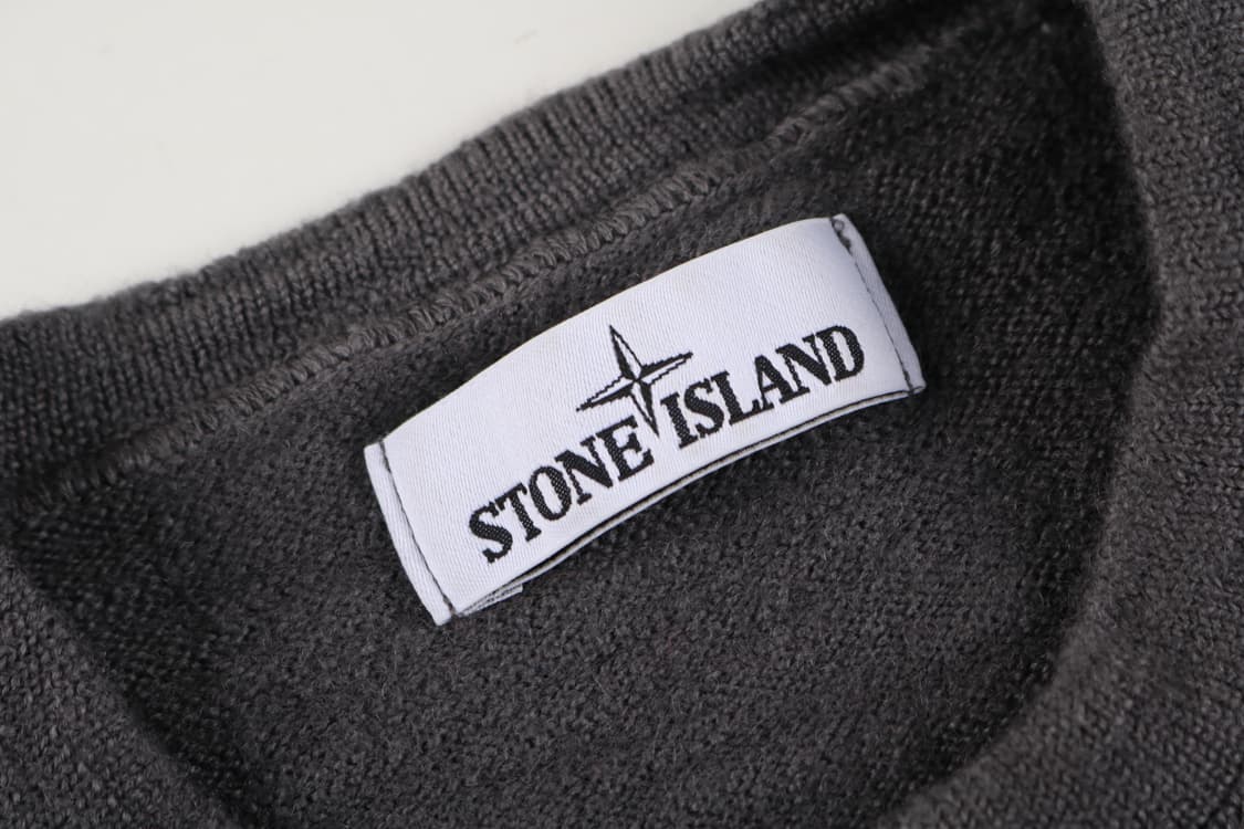 [S~M] 스톤아일랜드 와펜 패치 니트 상품이미지4