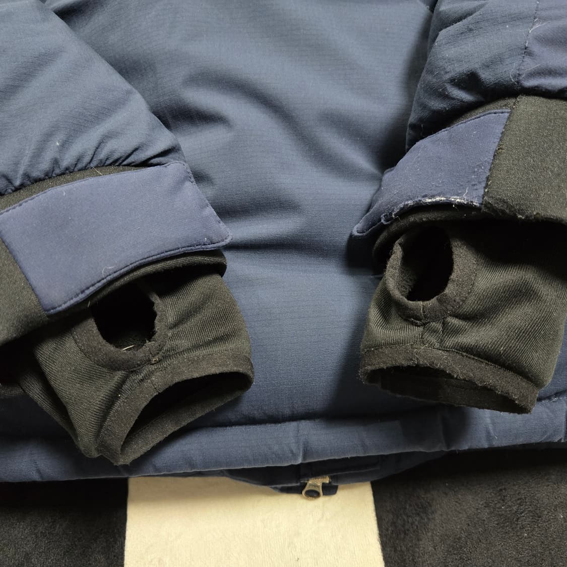 L 노스페이스 히말라야 UIAA 한정판 구스다운 자켓 네이비 상품이미지9